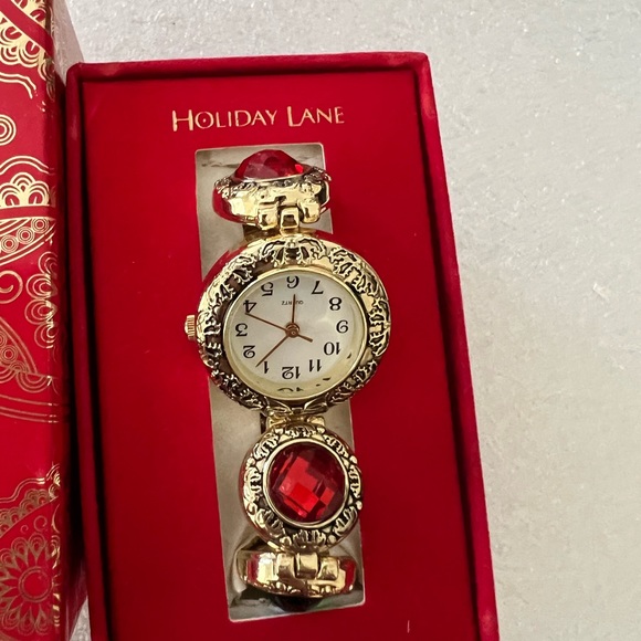 Macy’s brand beautiful watch nwt in original box as gift - Picture 2 of 4